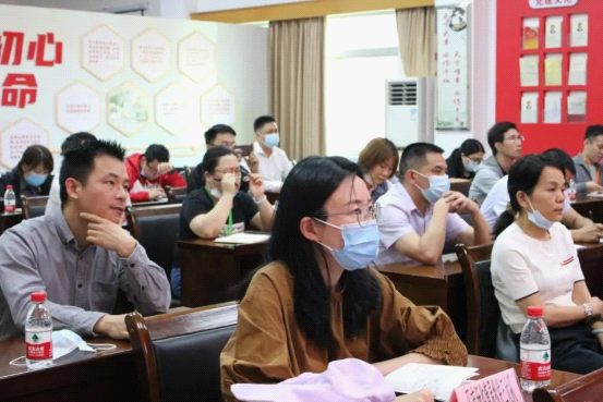 办实事这个宣讲会，开讲租赁合同、劳动合同的那“典”事儿1-640.png