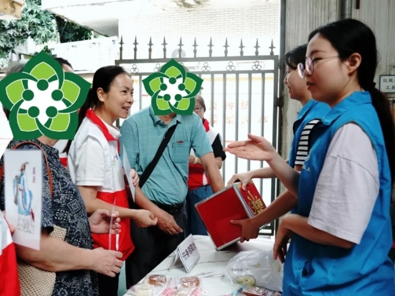 图片2参与者们积极地参与知识竞答游戏.jpg